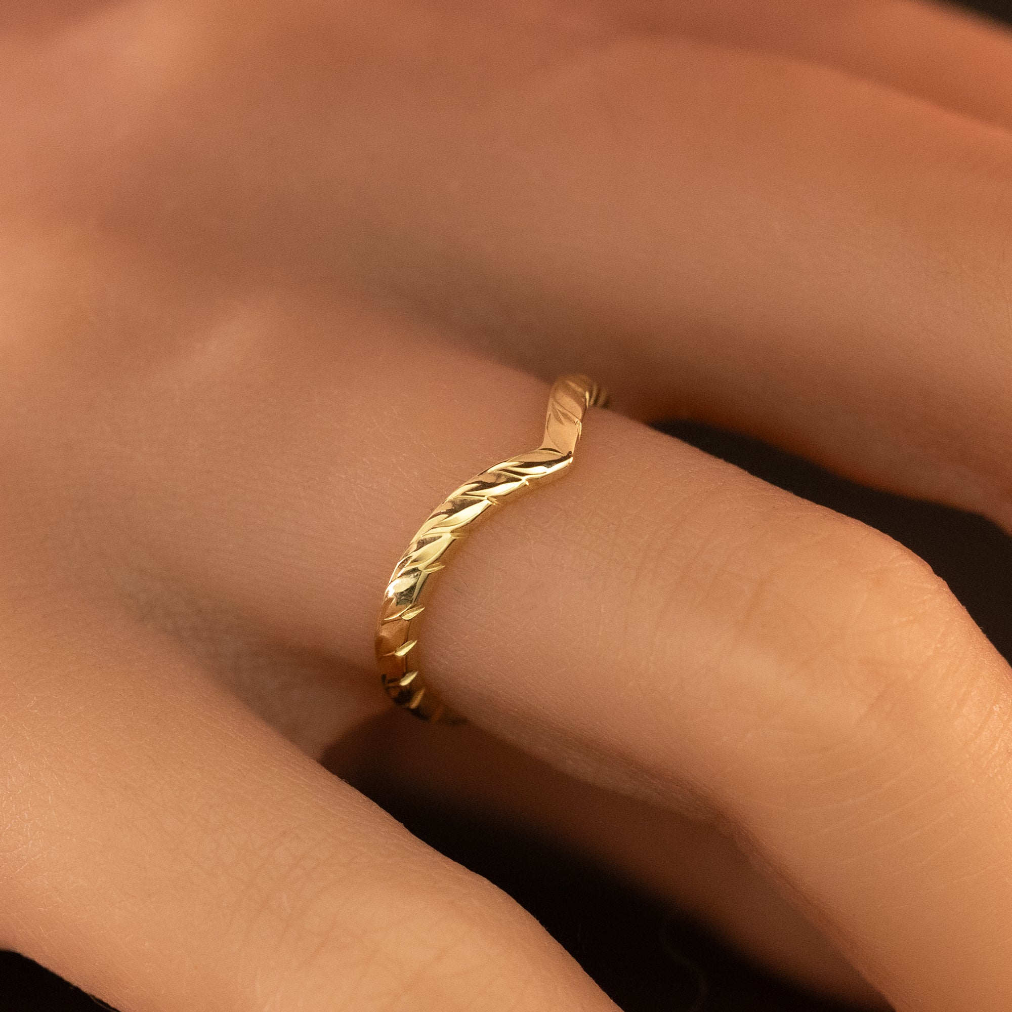 Solid Gold 2mm Maile Chevron Ring