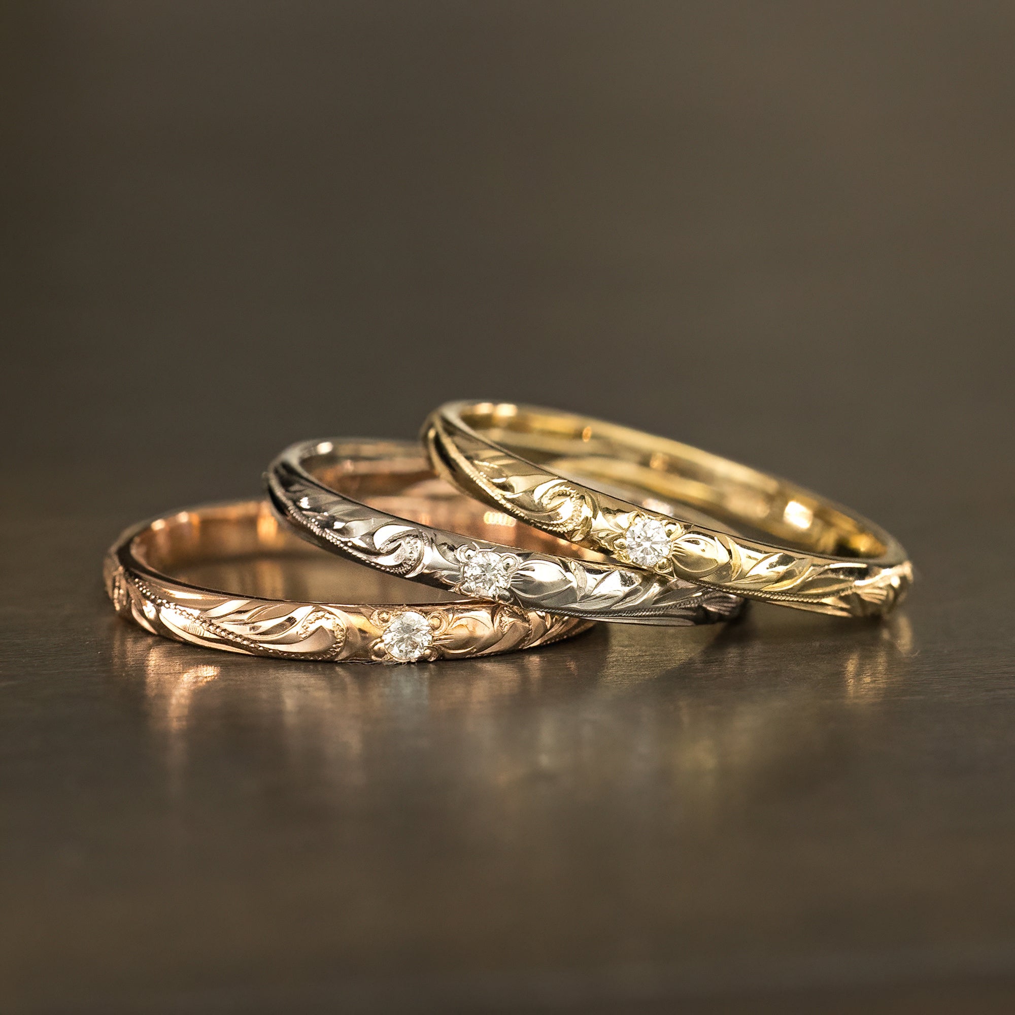 Solid Gold Hand Engraved Ring width] Old English Design Barre