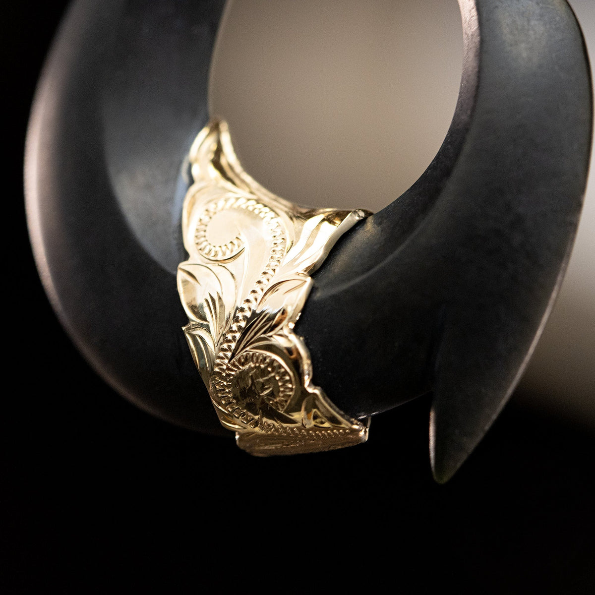 14K Gold Black Jade Hawaiian Fish Hook Pendant