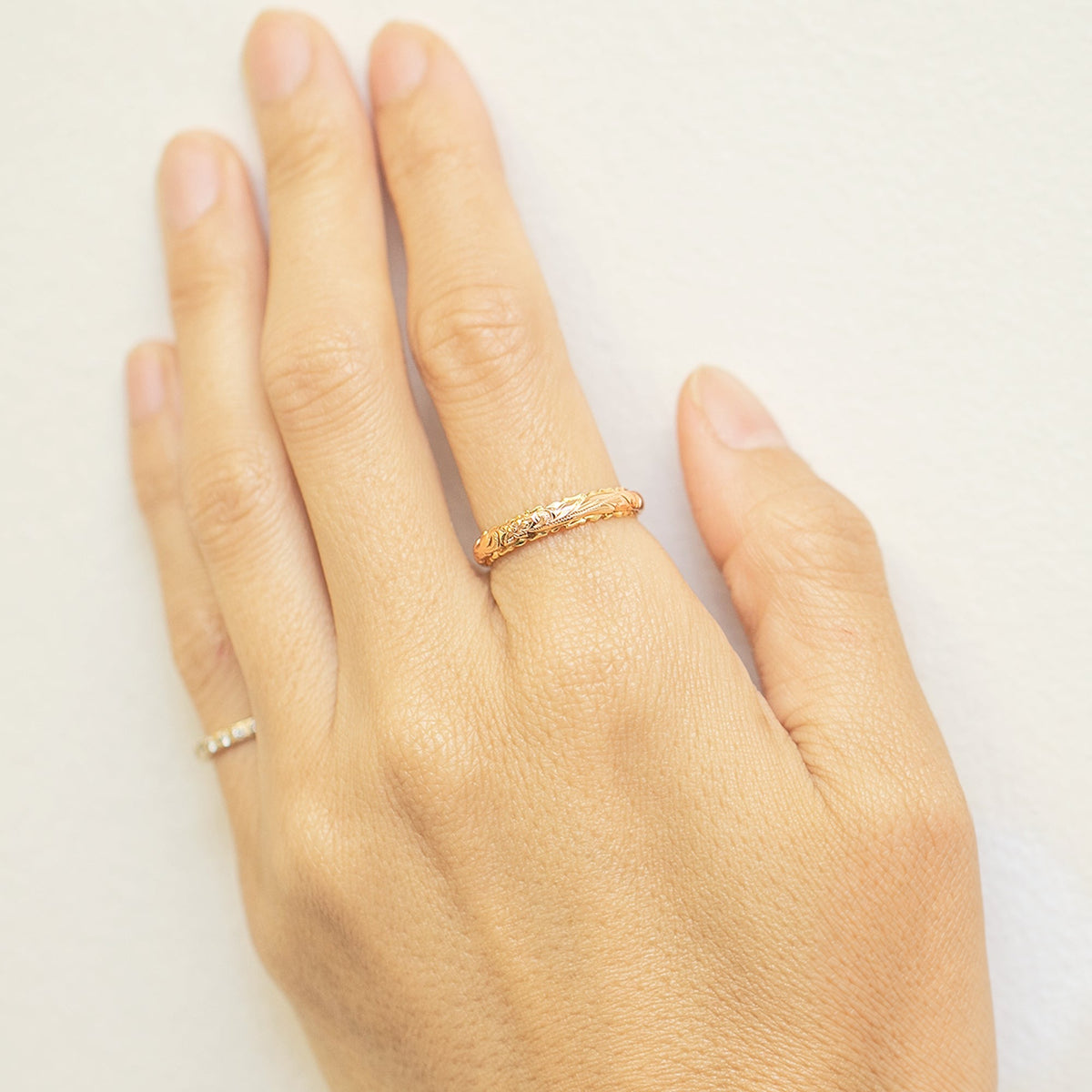 14K Two Tone Hawaiian Jewelry Ring / 4mm / Dome Shape & Standard Fitment