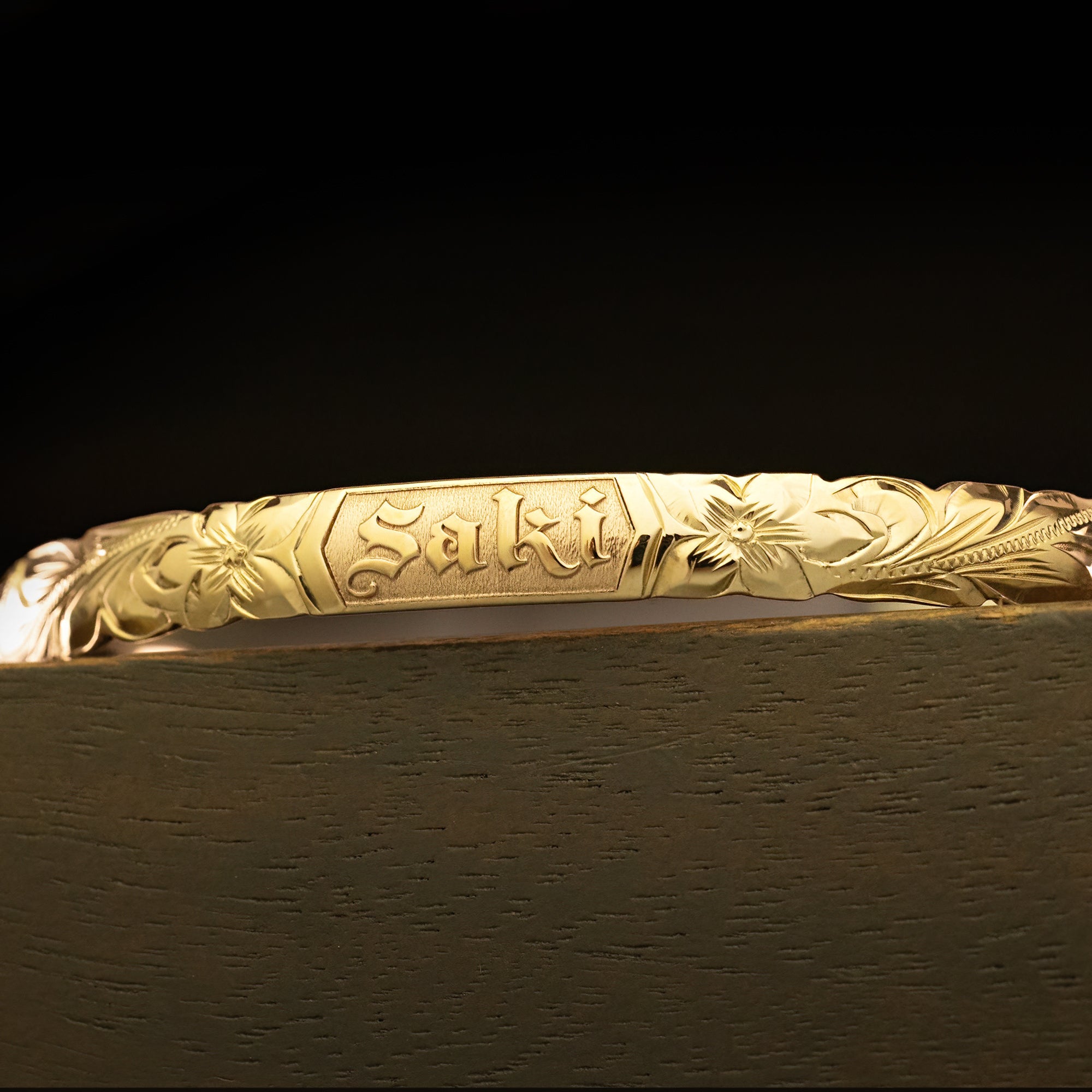 Gold Name Bracelet [6mm]