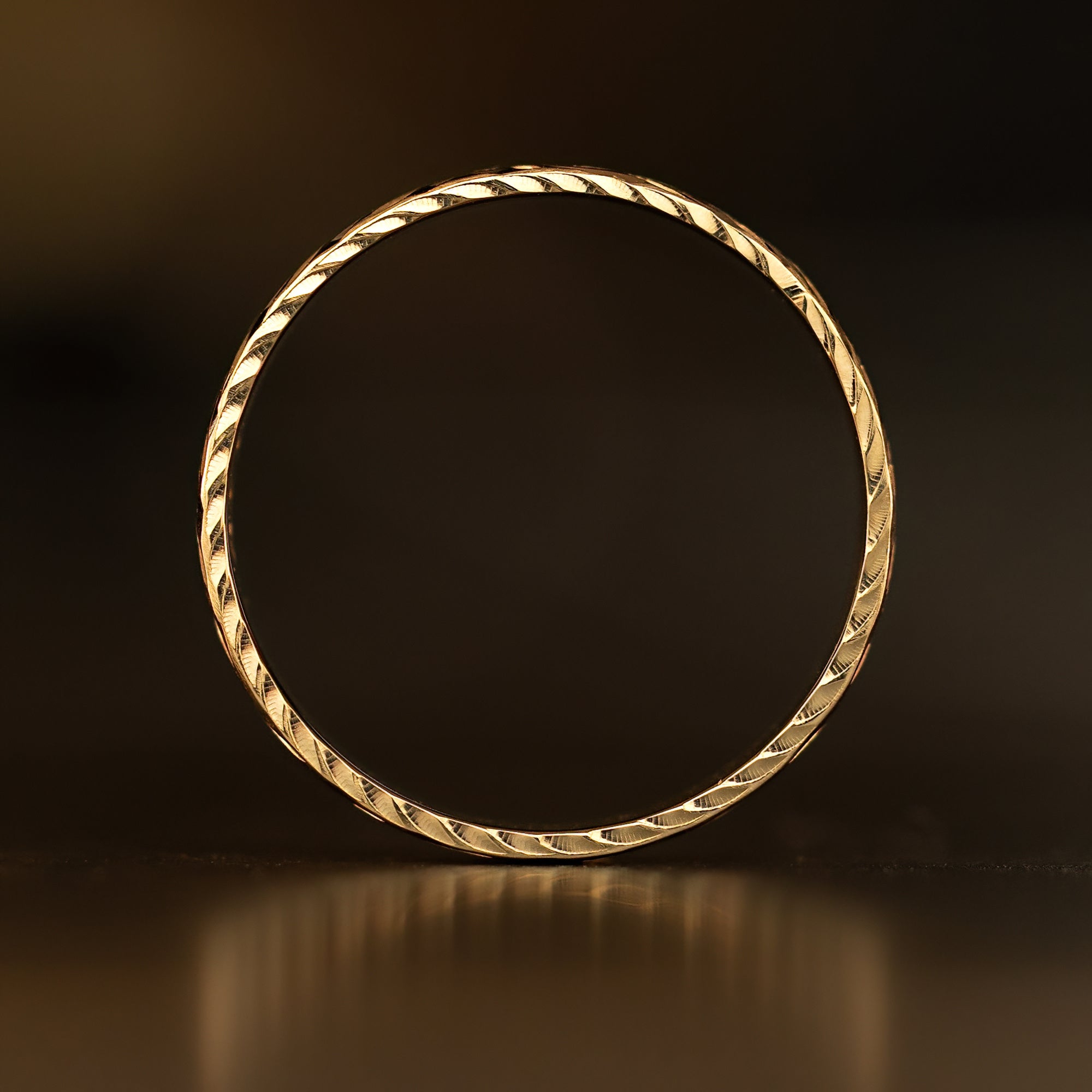 Solid Gold Maile Ring [4mm width]