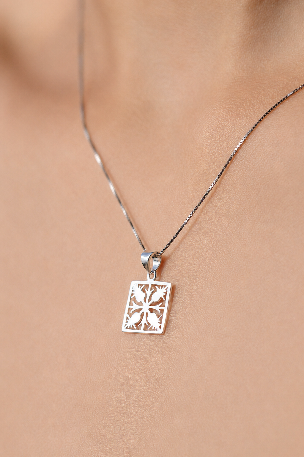 Sterling Silver Hawaiian Quilt Pendant