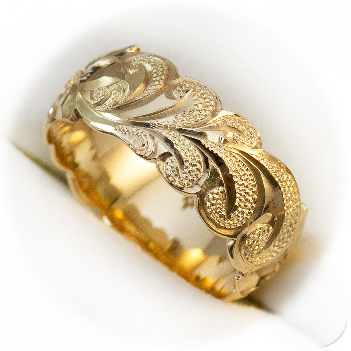 Solid Gold Hawaiian Jewelry Ring [8mm width] Hand Engraved Scroll Wave Pattern - Barrel Shape