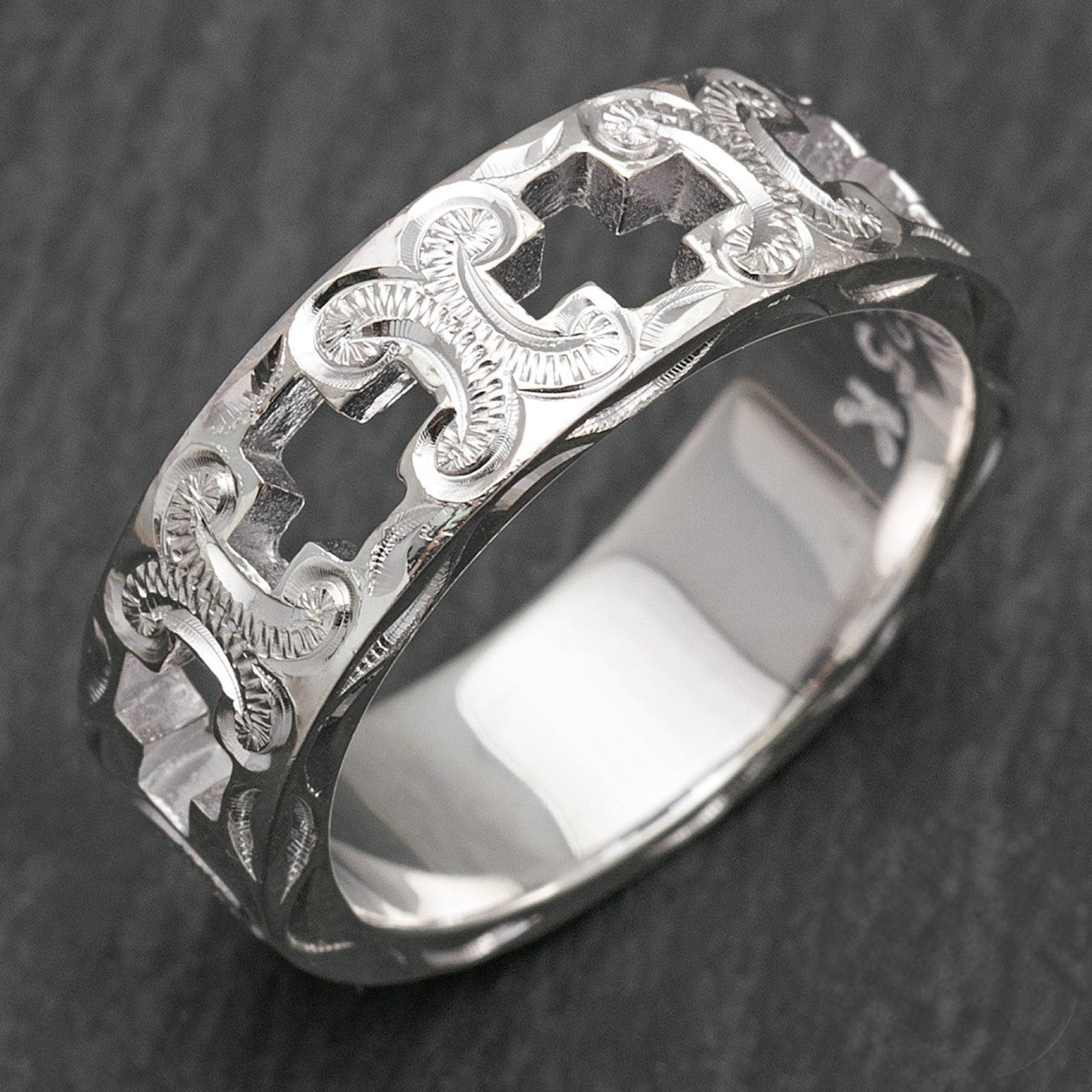 925 Sterling Silver Hand Engraved Open Cross Ring [6mm width] Hawaiian