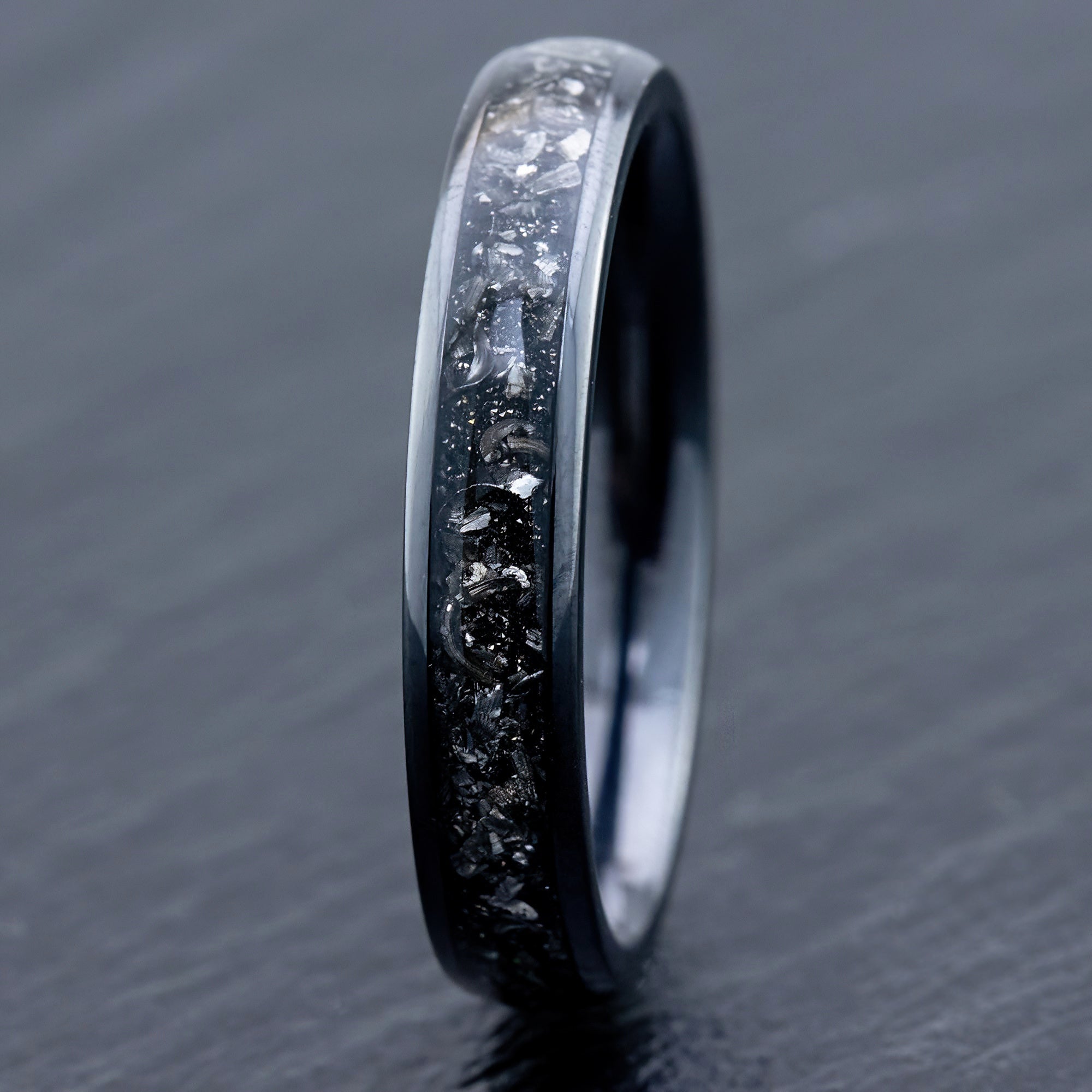 Black Titanium Ring 'Hoku' [4mm width] Gibeon Meteorite