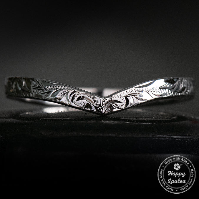Solid Gold Stackable Chevron Wishbone Ring [2mm width] Hand Engraved Hawaiian Jewelry