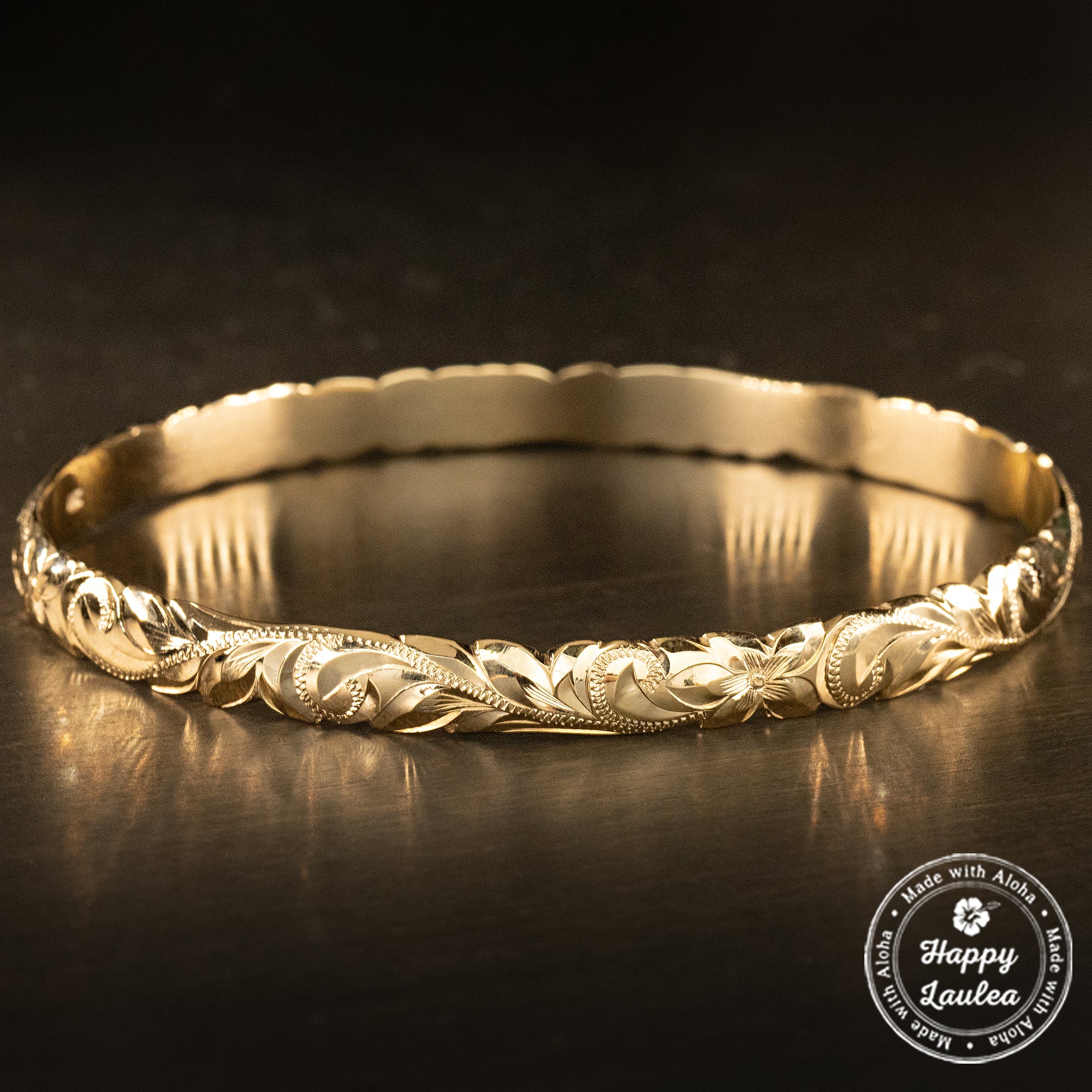 Gold Hawaiian Heirloom Bangle with Cutout Wave Edges [6mm width] Barrel Shape