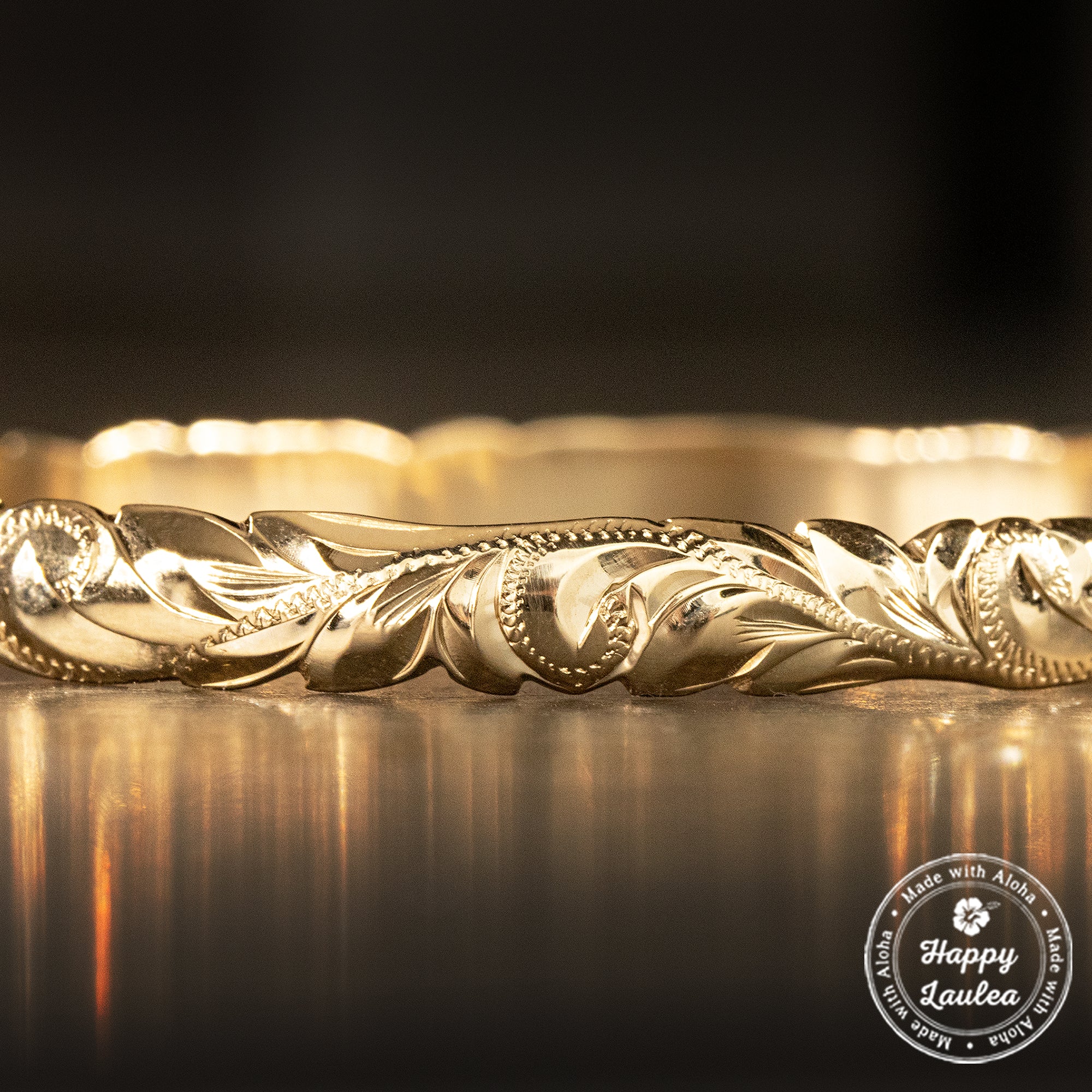 Gold Hawaiian Heirloom Bangle with Cutout Wave Edges [6mm width] Barrel Shape