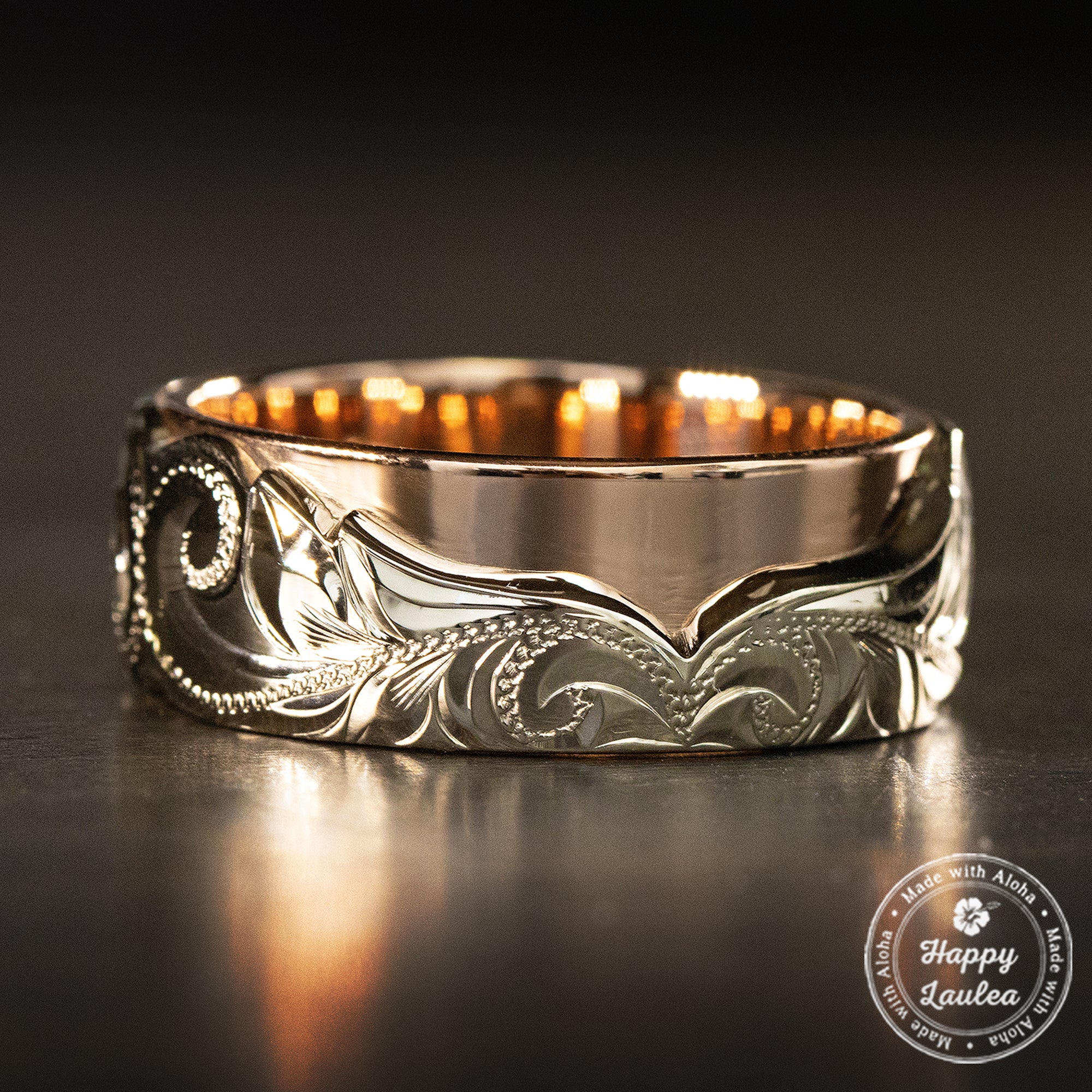 14K Gold Two Tone Hawaiian Jewelry Ring / Whale Tail Motif / 8mm width